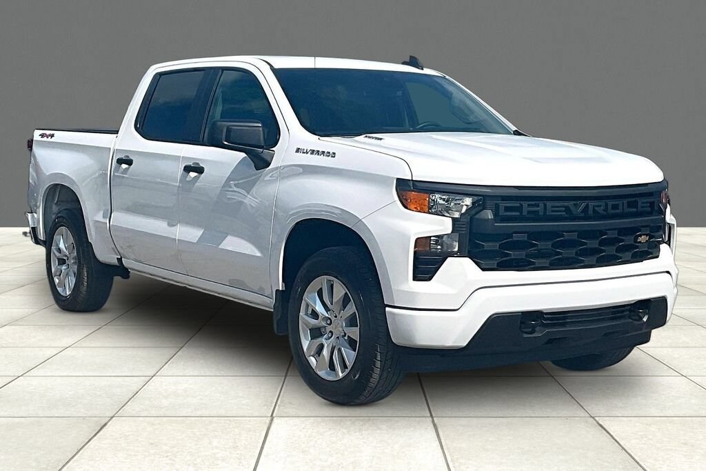 New 2026 Chevrolet Silverado 1500 Custom Truck