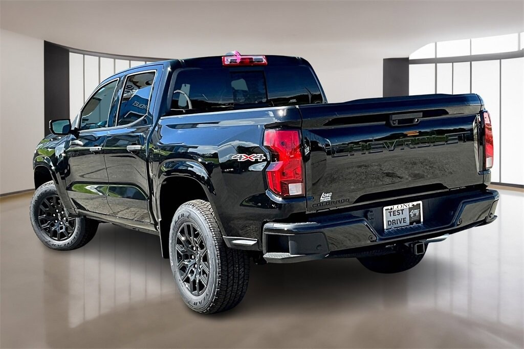 New 2025 Chevrolet Colorado WT/LT Truck