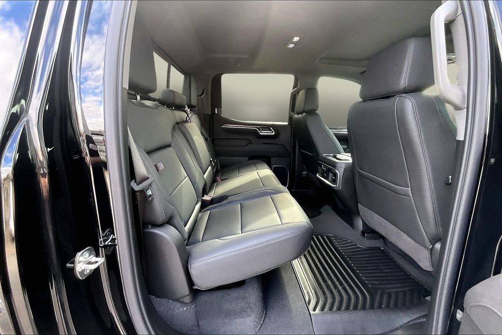 2026 Chevrolet Silverado 1500 LTZ - Photo 9