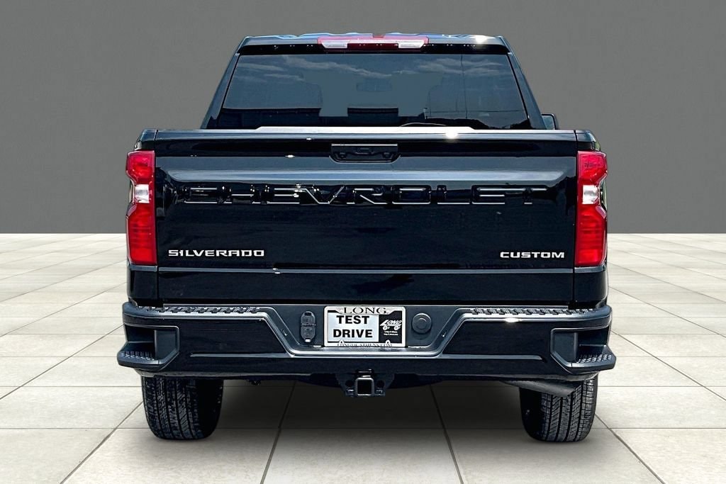 New 2026 Chevrolet Silverado 1500 Custom Truck
