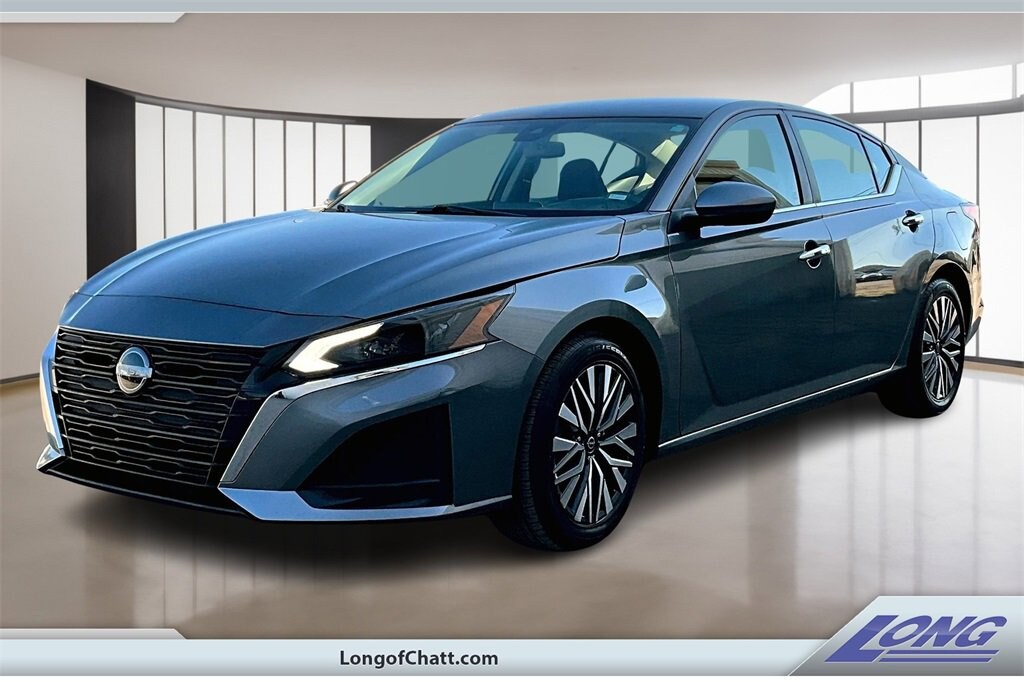 Used 2023 Nissan Altima 2.5 SV