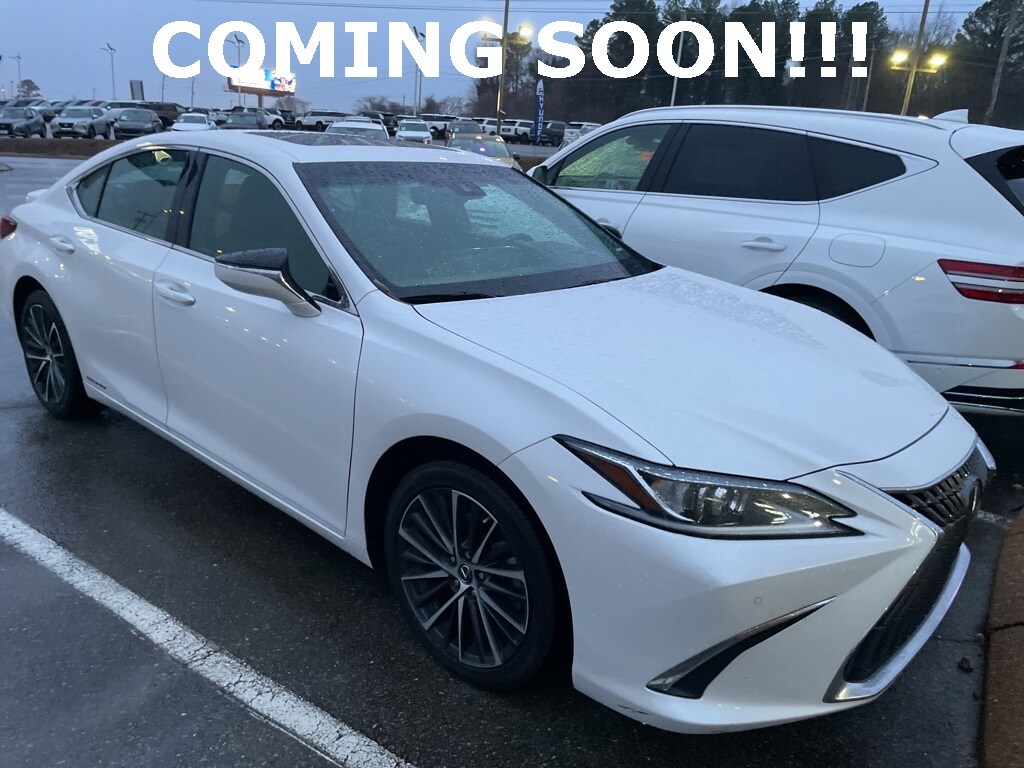 Used 2022 Lexus ES 300h Sedan