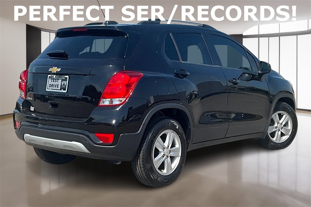 Used 2022 Chevrolet Trax LT with VIN KL7CJLSM5NB517167 for sale in Chattanooga, TN