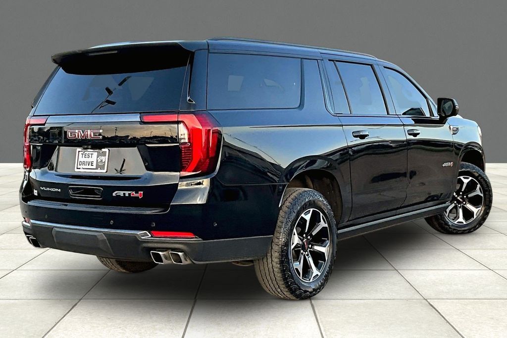 Used 2025 GMC Yukon XL AT4 SUV