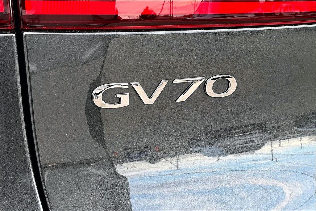 2026 GENESIS GV70 Sport Prestige - Photo 8