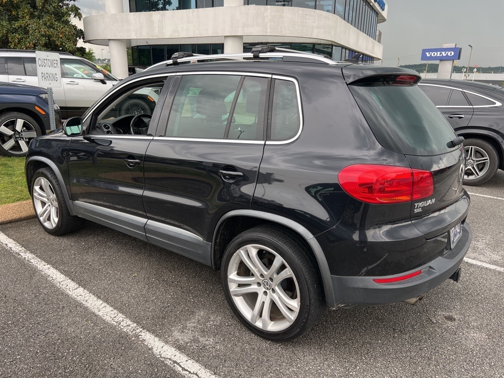 Used 2016 Volkswagen Tiguan SEL with VIN WVGAV7AX1GW570117 for sale in Chattanooga, TN