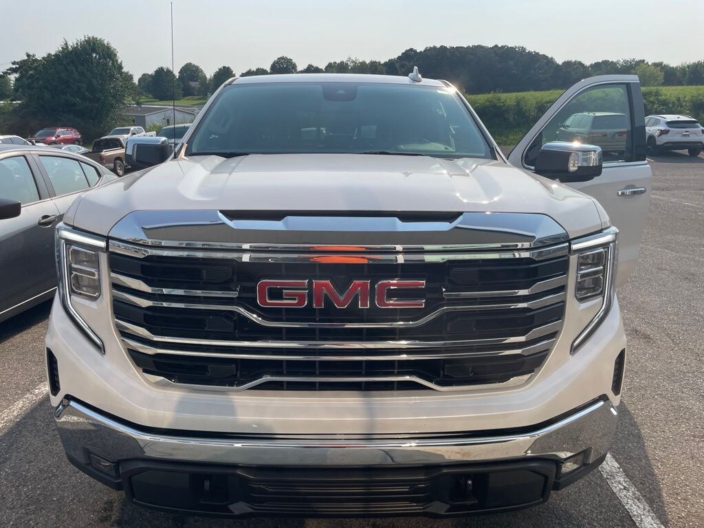 Used 2024 GMC Sierra 1500 SLT Truck