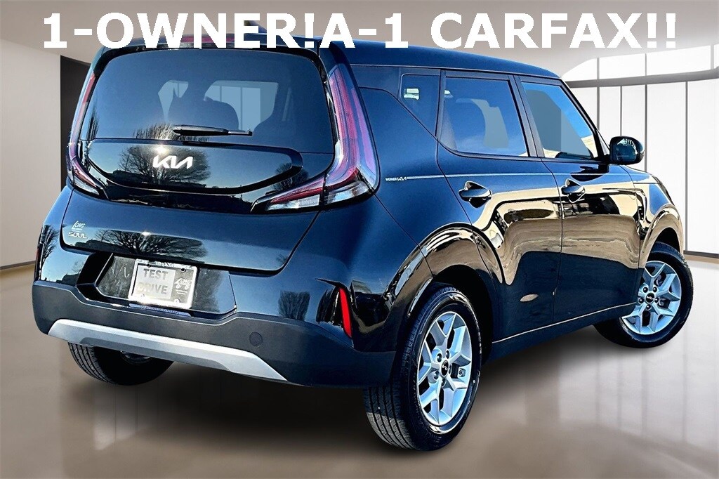 Used 2024 Kia Soul LX Hatchback