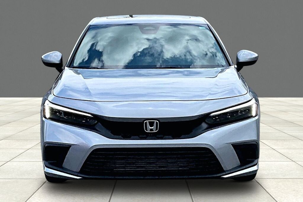 Used 2024 Honda Civic EX-L Hatchback
