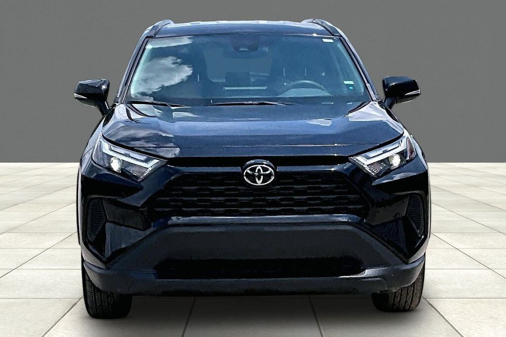Used 2025 Toyota RAV4 XLE SUV