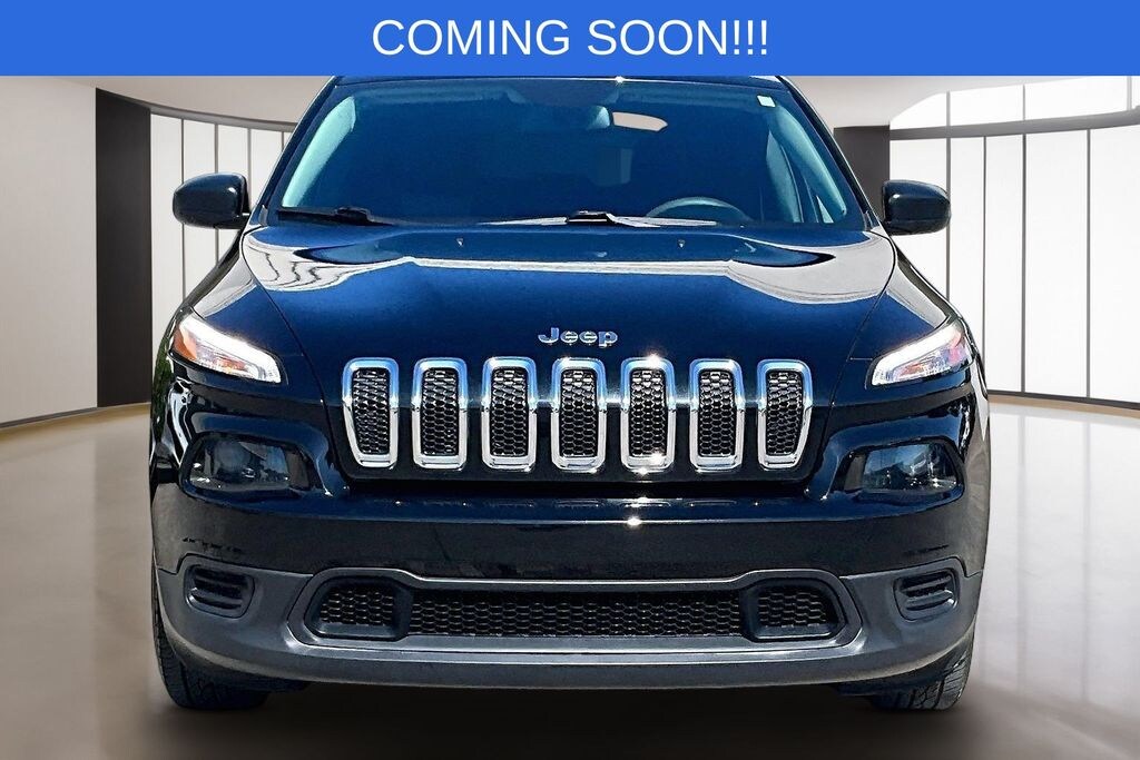 Used 2017 Jeep Cherokee Sport SUV