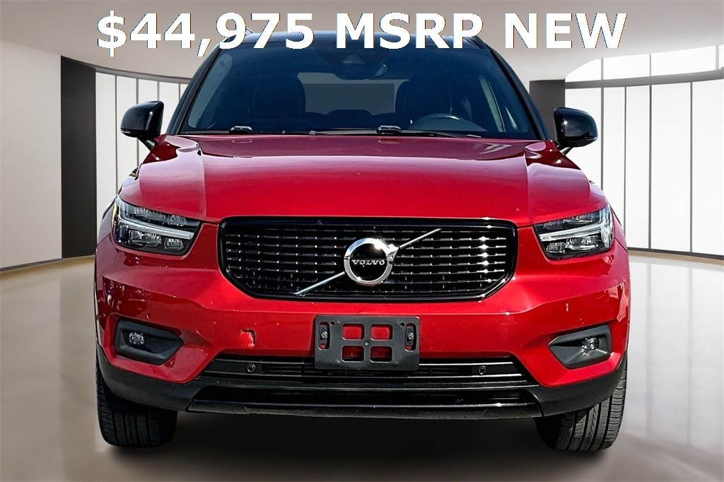 Certified 2019 Volvo XC40 R-Design SUV