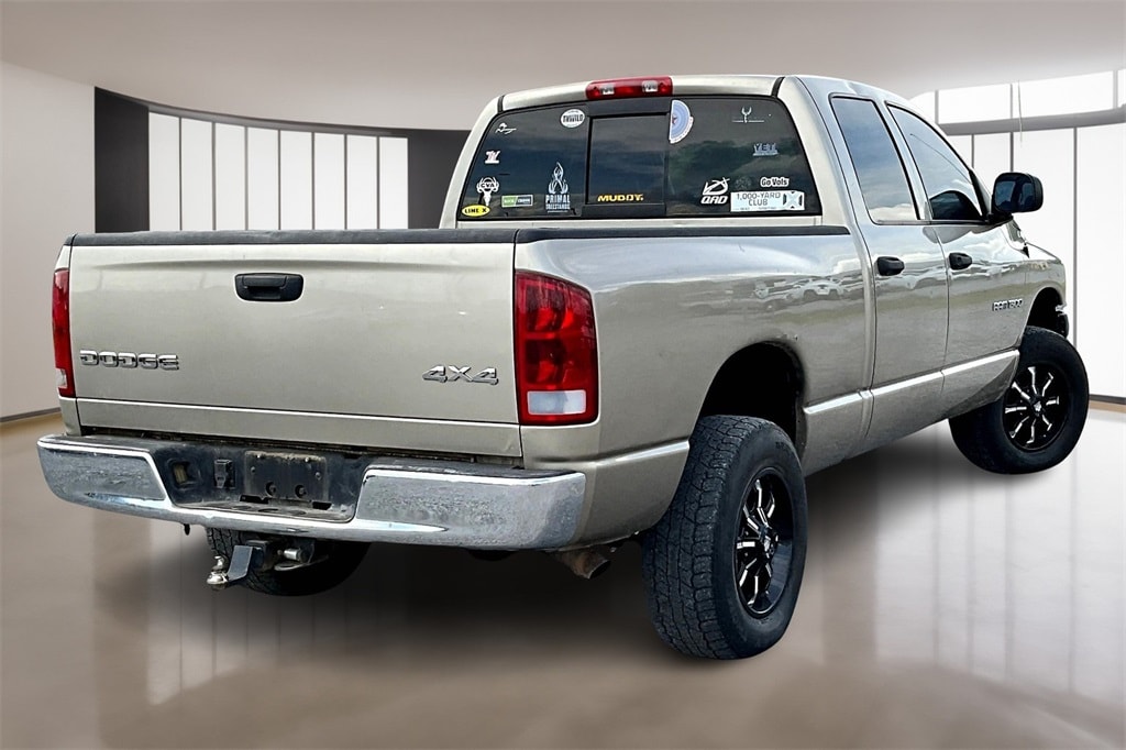 Used 2002 Dodge Ram 1500 Pickup ST with VIN 3D7HU18N12G183023 for sale in Chattanooga, TN