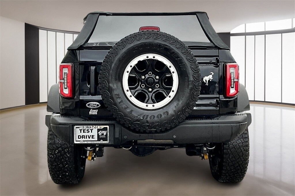 Used 2022 Ford Bronco Badlands SUV