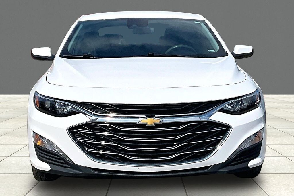 Used 2025 Chevrolet Malibu LT Sedan