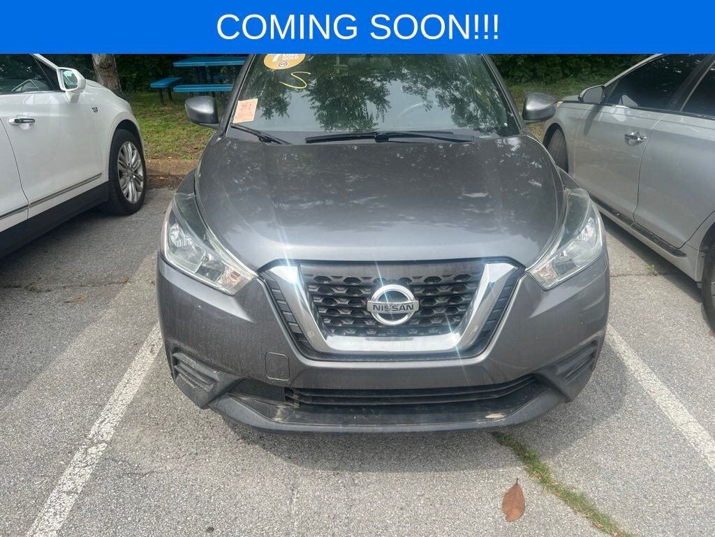 Used 2018 Nissan Kicks SV SUV