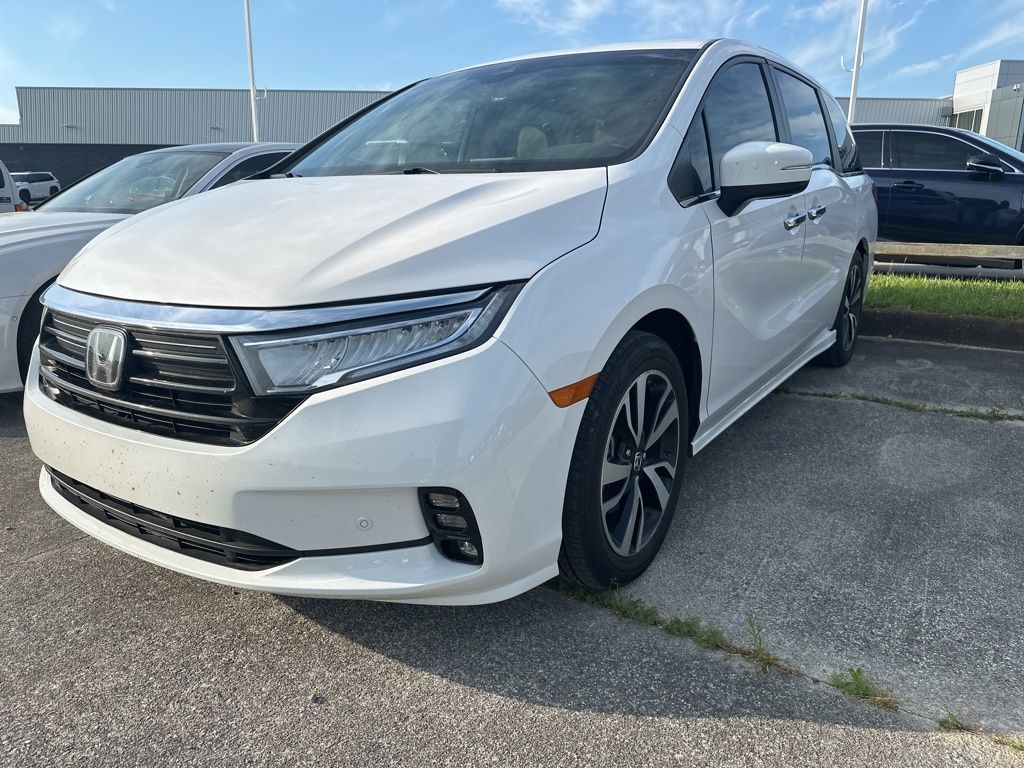 2024 Honda Odyssey Touring's photo