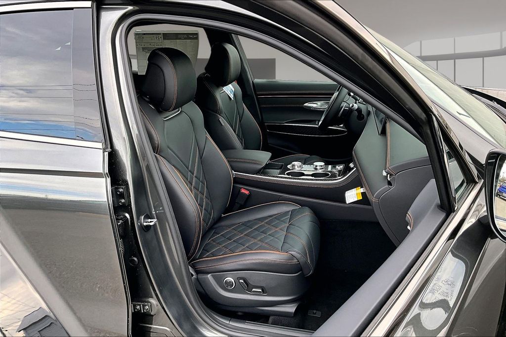 2026 GENESIS GV70 Sport Prestige - Photo 10