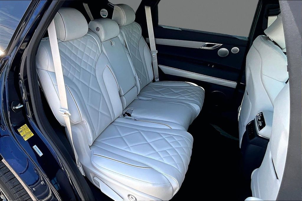 2026 GENESIS GV80 Prestige - Photo 10