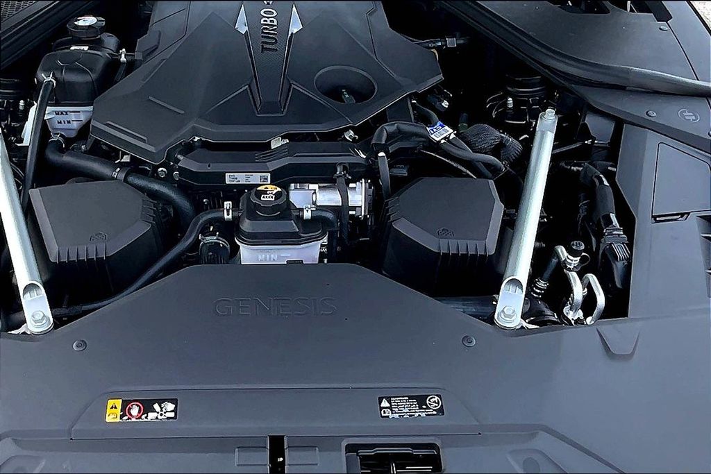 2025 GENESIS G80 Sport Prestige - Photo 12