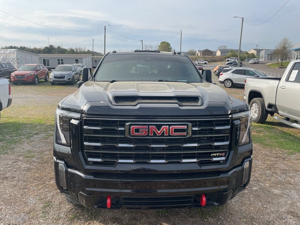 Used 2024 GMC Sierra 2500HD AT4 Truck