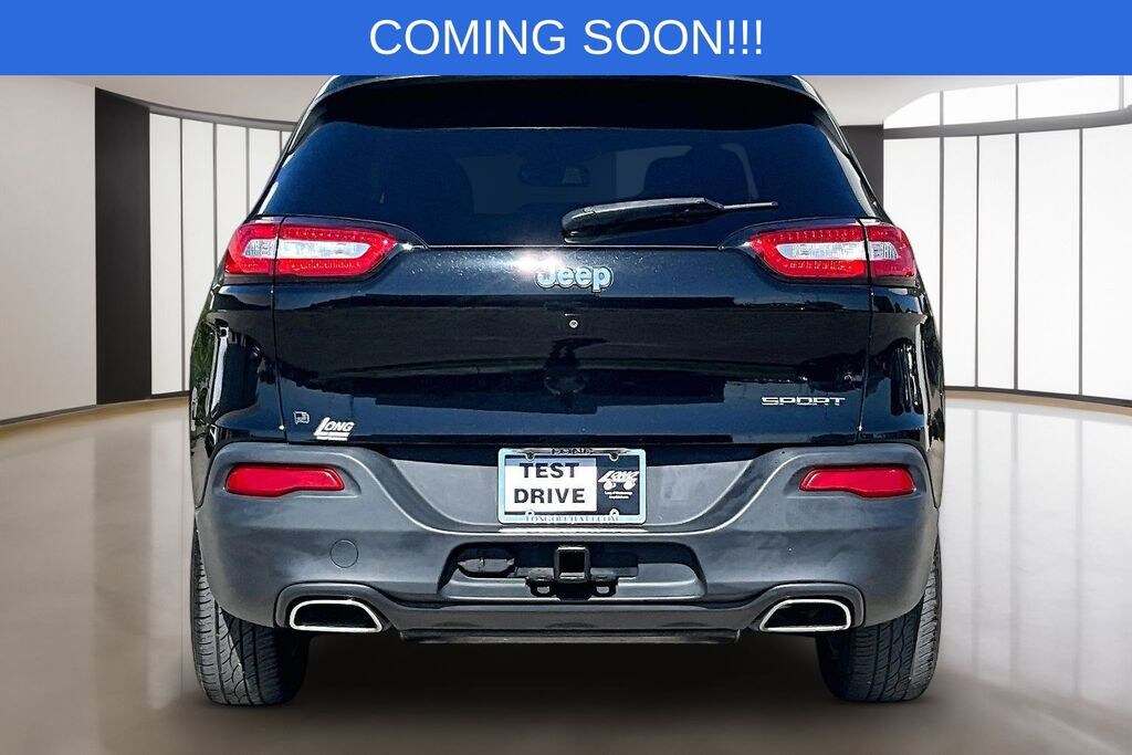 Used 2017 Jeep Cherokee Sport SUV