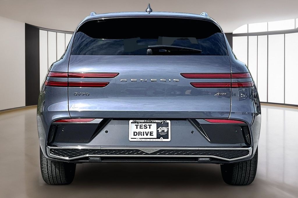 New 2026 Genesis GV70 SUV