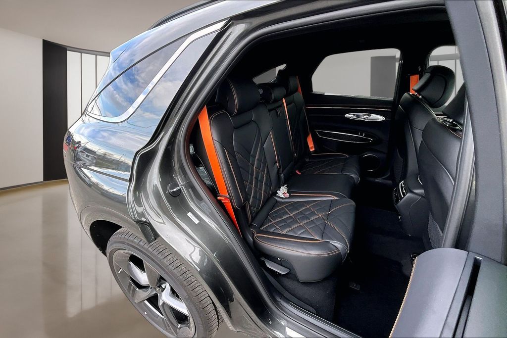 2026 GENESIS GV70 Sport Prestige - Photo 9