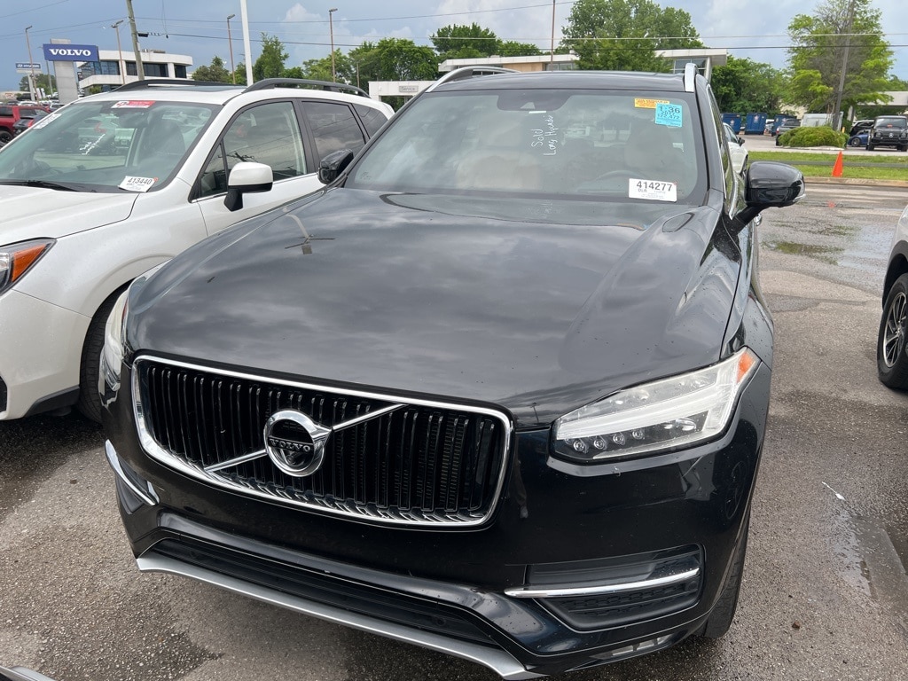 Used 2017 Volvo XC90 Momentum with VIN YV4A22PKXH1155921 for sale in Chattanooga, TN