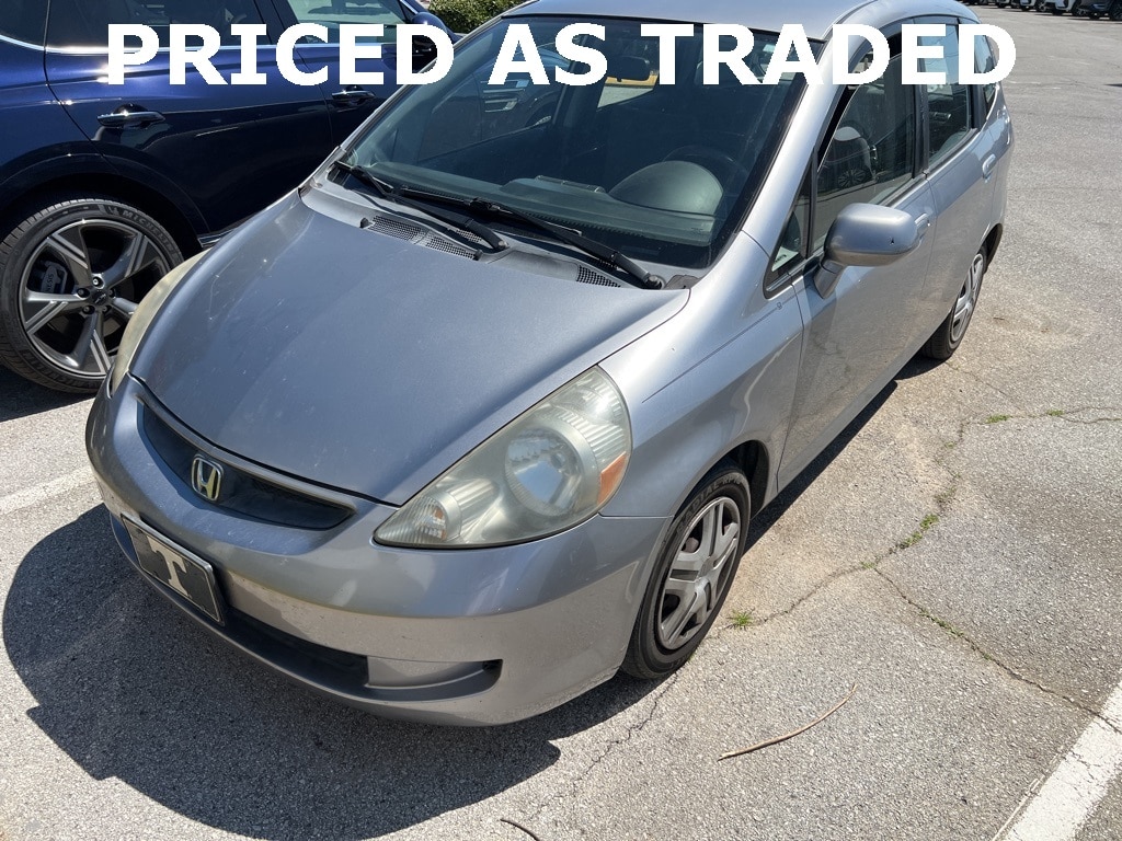 Used 2008 Honda Fit Base with VIN JHMGD384X8S010366 for sale in Chattanooga, TN