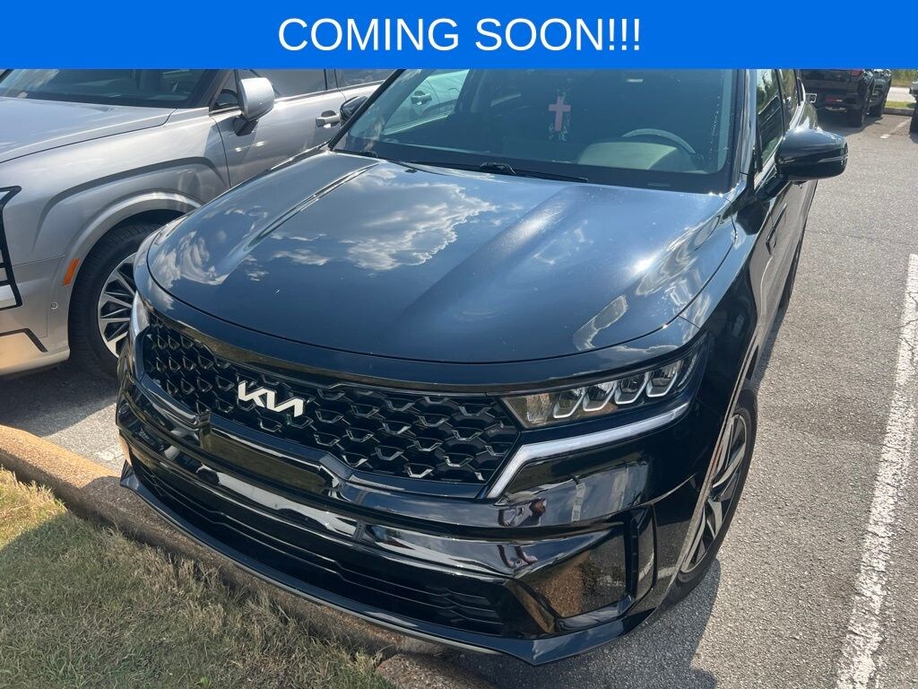 Used 2023 Kia Sorento S SUV