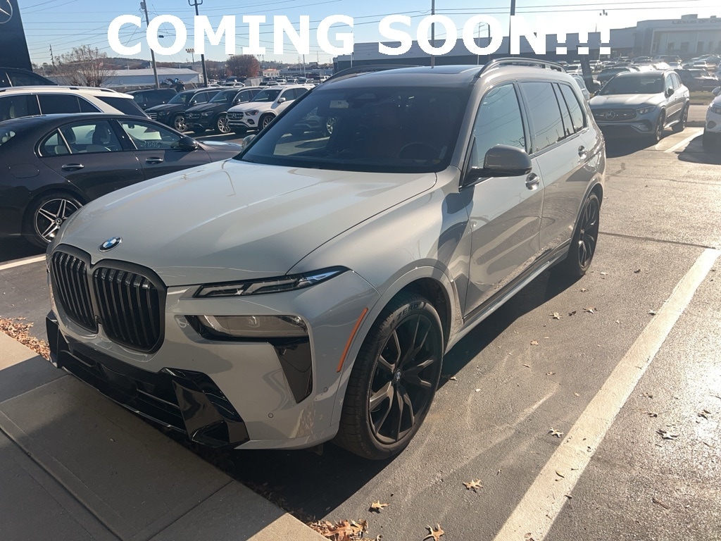 2024 BMW X7 40i's photo
