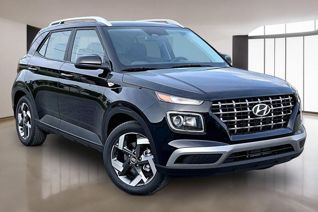 New 2026 Hyundai Venue SEL SUV