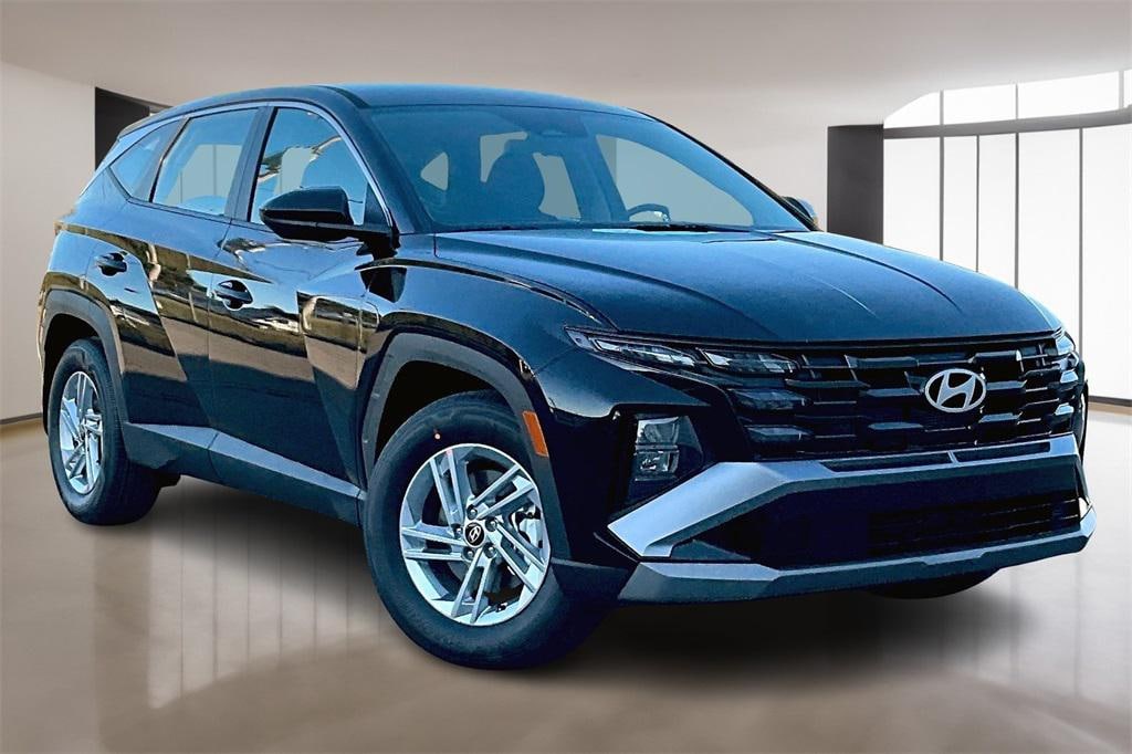 New 2026 Hyundai Tucson SE FWD SUV
