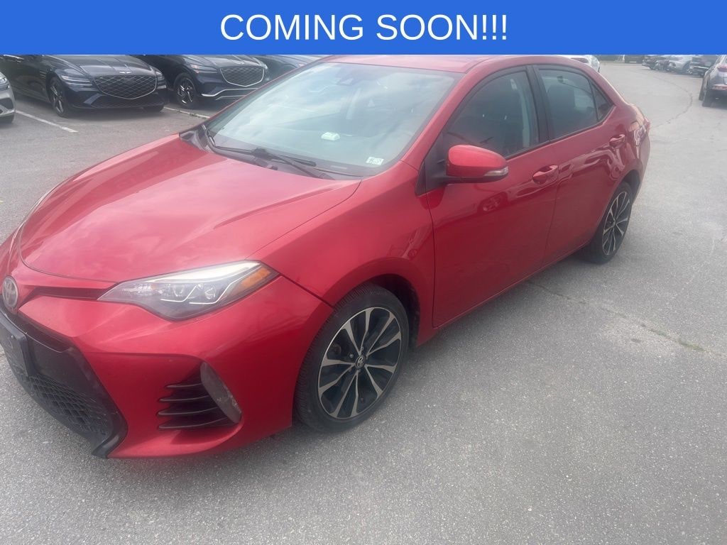 Used 2017 Toyota Corolla SE Sedan