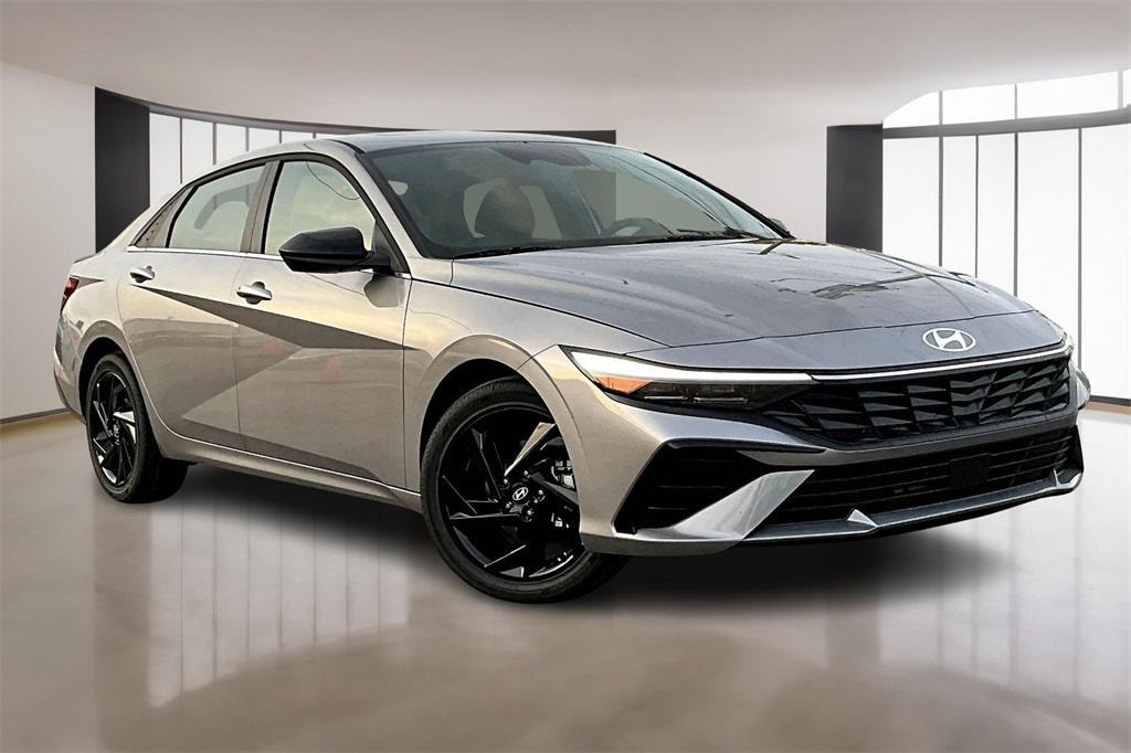 New 2026 Hyundai Elantra SEL Sport Premium Sedan