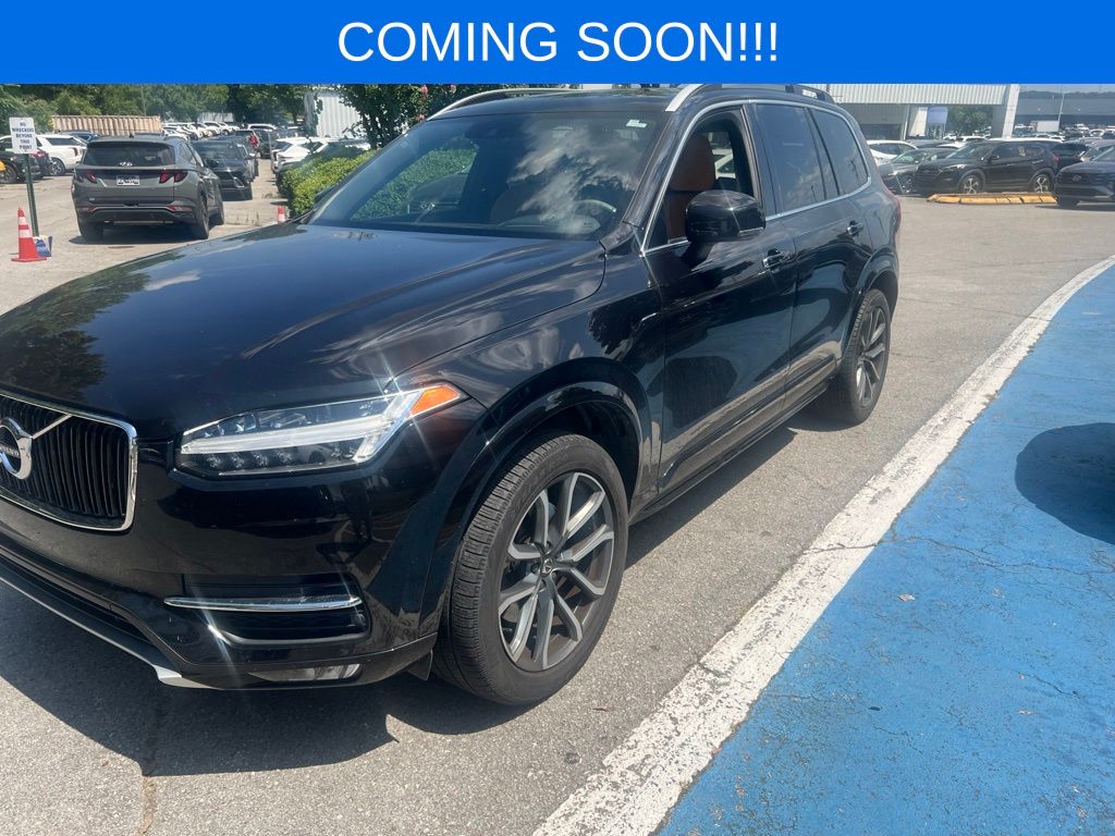2019 Volvo XC90 T6 Momentum AWD's photo