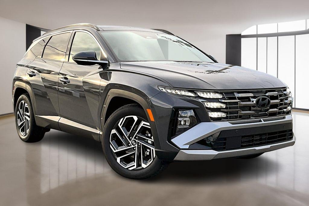 New 2025 Hyundai Tucson Limited FWD SUV