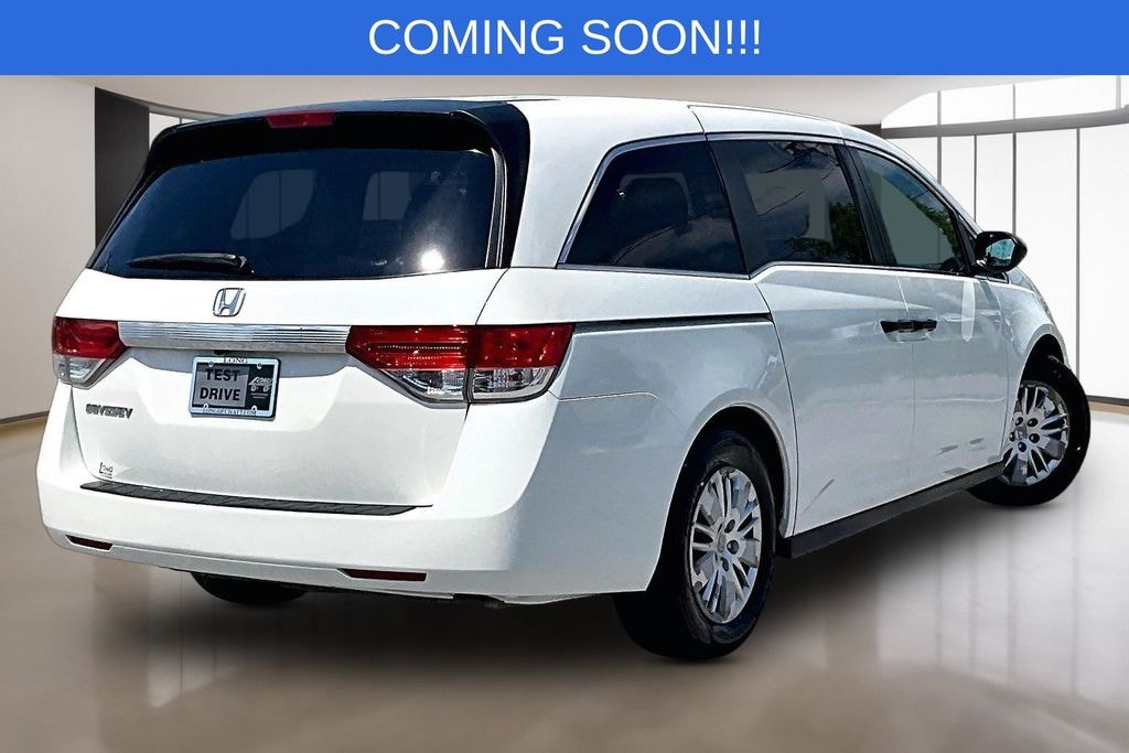Used 2016 Honda Odyssey LX Minivan/Van