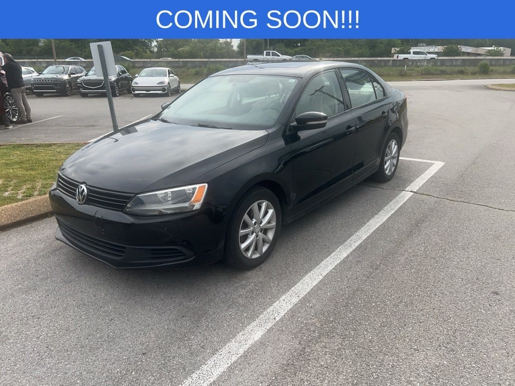 Used 2011 Volkswagen Jetta 2.5L SE Sedan