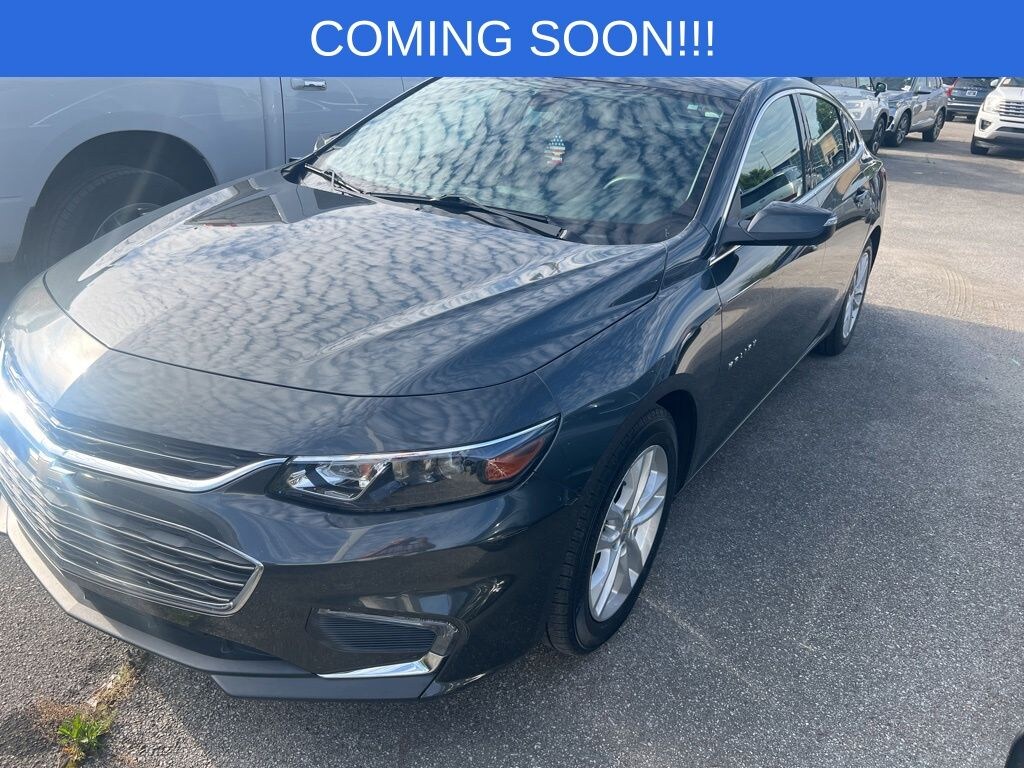 Used 2017 Chevrolet Malibu LT Sedan