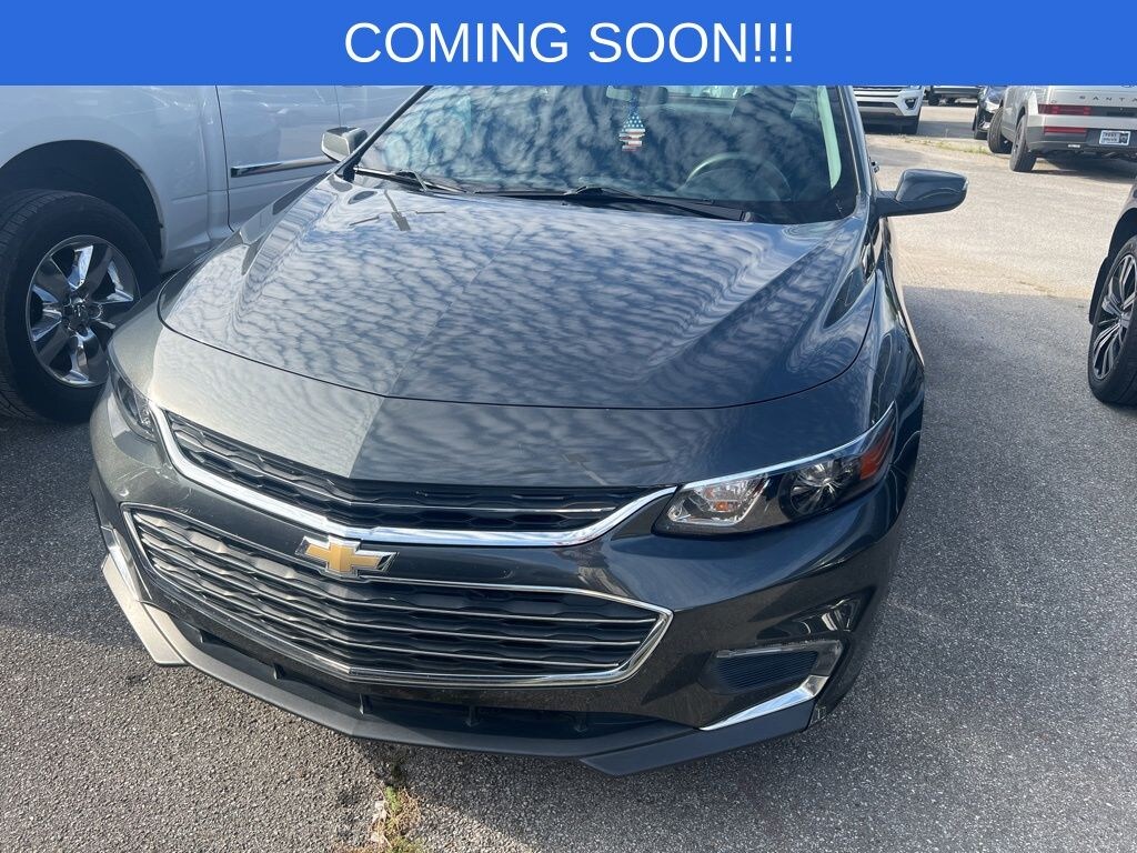 Used 2017 Chevrolet Malibu LT Sedan