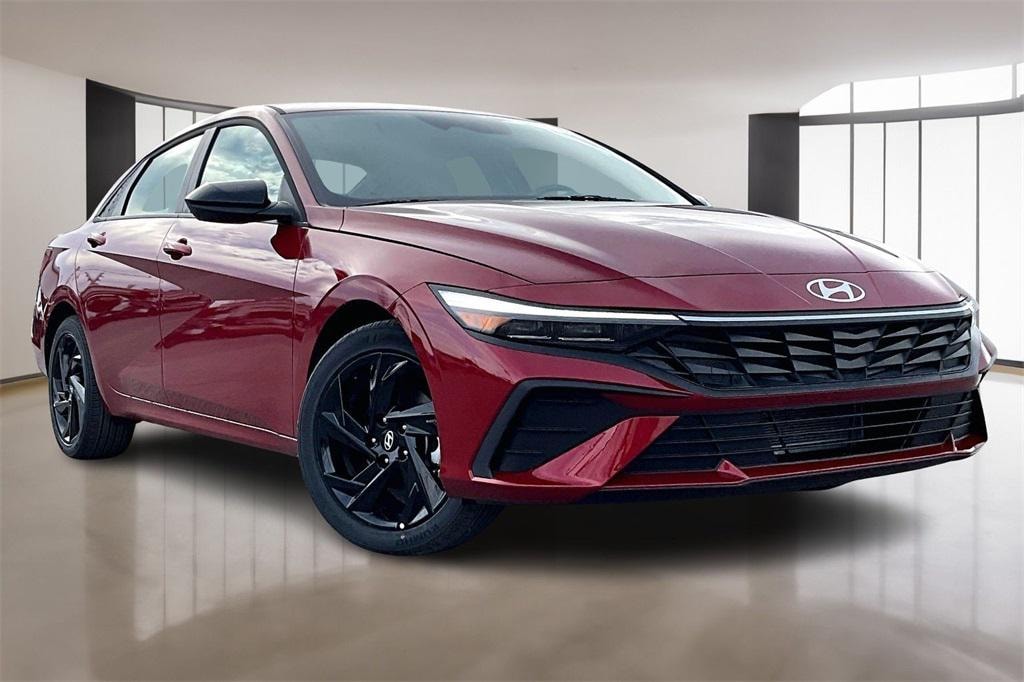 New 2026 Hyundai Elantra SEL Sport Sedan