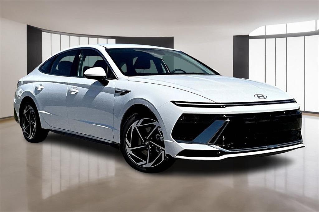 New 2026 Hyundai Sonata SEL Sport Sedan
