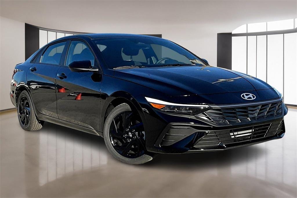 New 2026 Hyundai Elantra SEL Sport Sedan