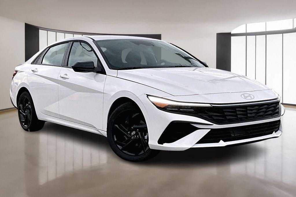 New 2026 Hyundai Elantra SEL Sport Sedan