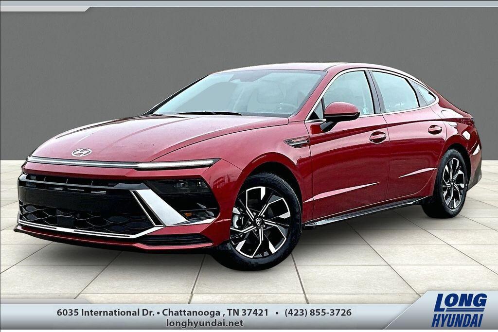 New 2025 Hyundai Sonata SEL Sedan