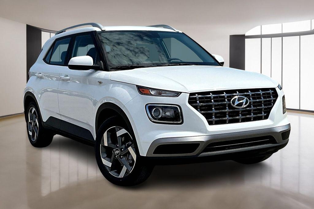 New 2025 Hyundai Venue SEL SUV
