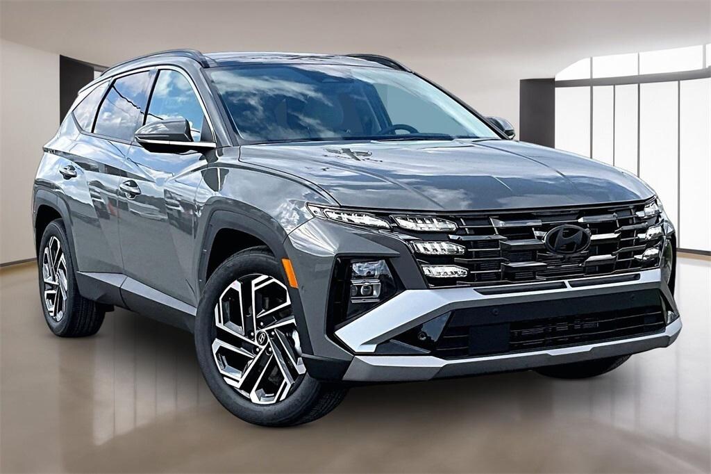 New 2026 Hyundai Tucson Limited FWD SUV