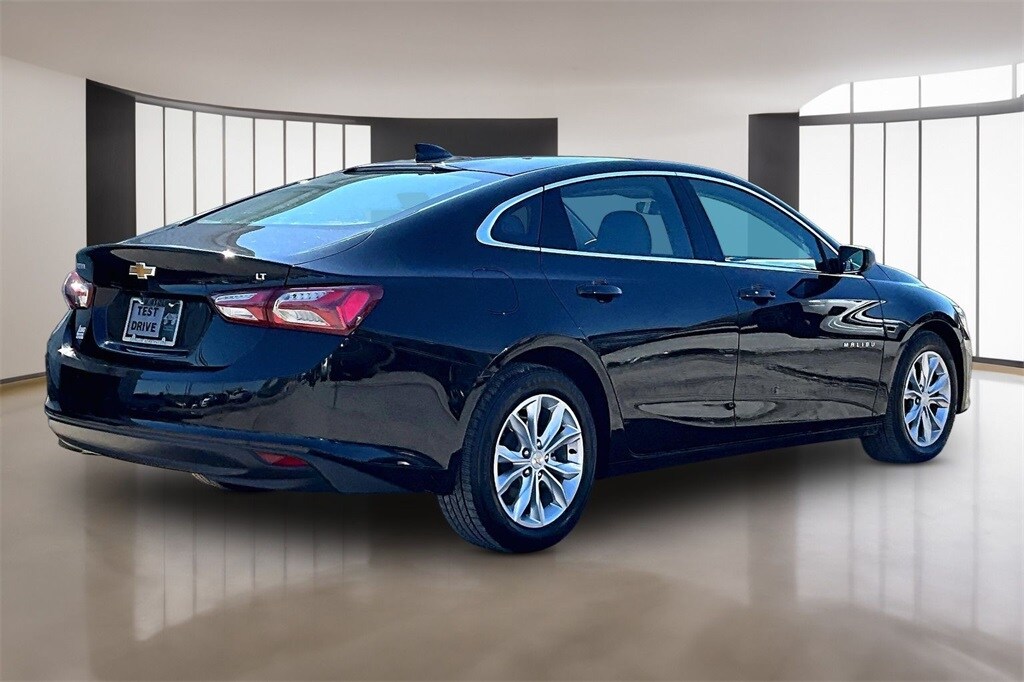 Used 2021 Chevrolet Malibu LT Sedan